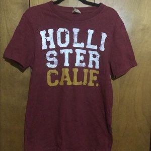 Hollister T-shirt men Medium maroon color